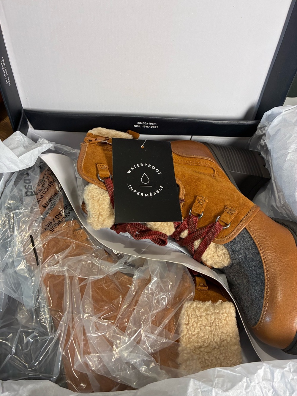 Waterproof Women’s Brown Suede & Leather Winter Boots